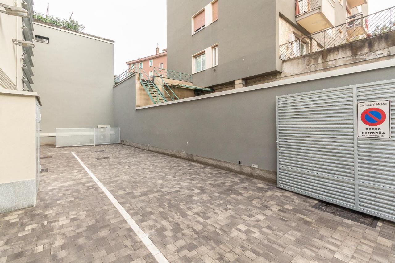 Alessia's Building- Affori Fn Milaan